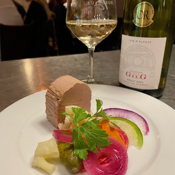 Gänseleberpastete mit Wein-min