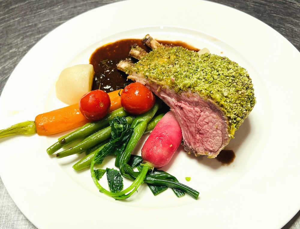 Rezept Lammkrone mit Petersilienkruste an Thymiansauce