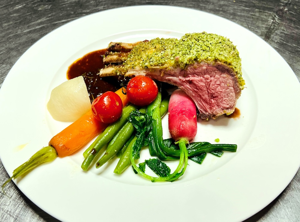 Rezept Lammkrone mit Petersilienkruste an Thymiansauce – Bild 6